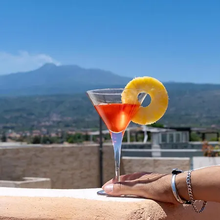Saras Terrasse Mascali